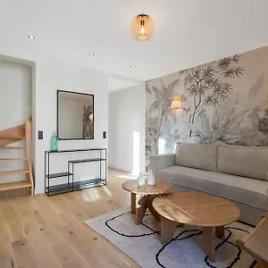 42.appart 6pers#2bedroom #pere Lachaise #nation Appartamento